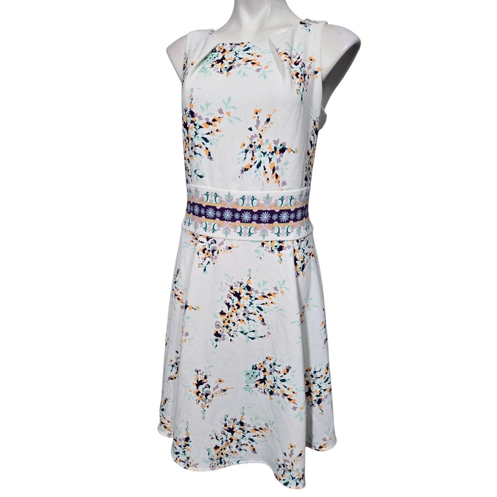 Eva Mendes New York & Company Floral Fit Flare Dress White Purple Sz 12 - Picture 2 of 8